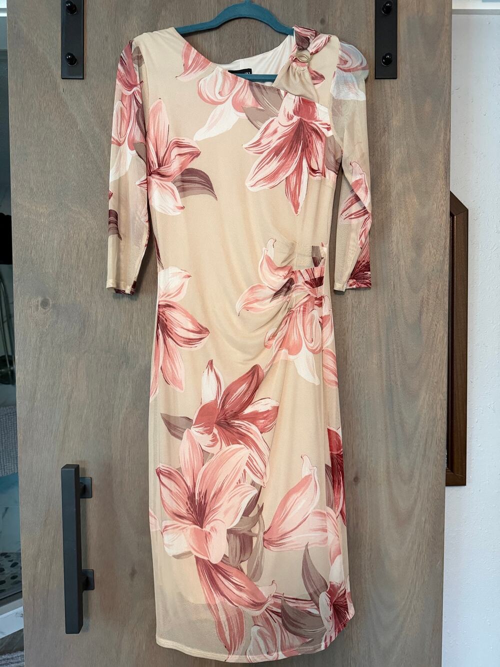 Pink Lillies Tan Body Con Mesh Dress Size 4 Kate and Lily